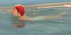 Übung Seehundschwimmen in Bauchlage